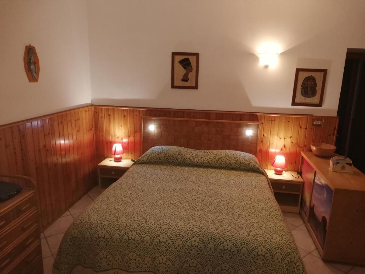 Casa Galoppa Apartment Trevi Bagian luar foto